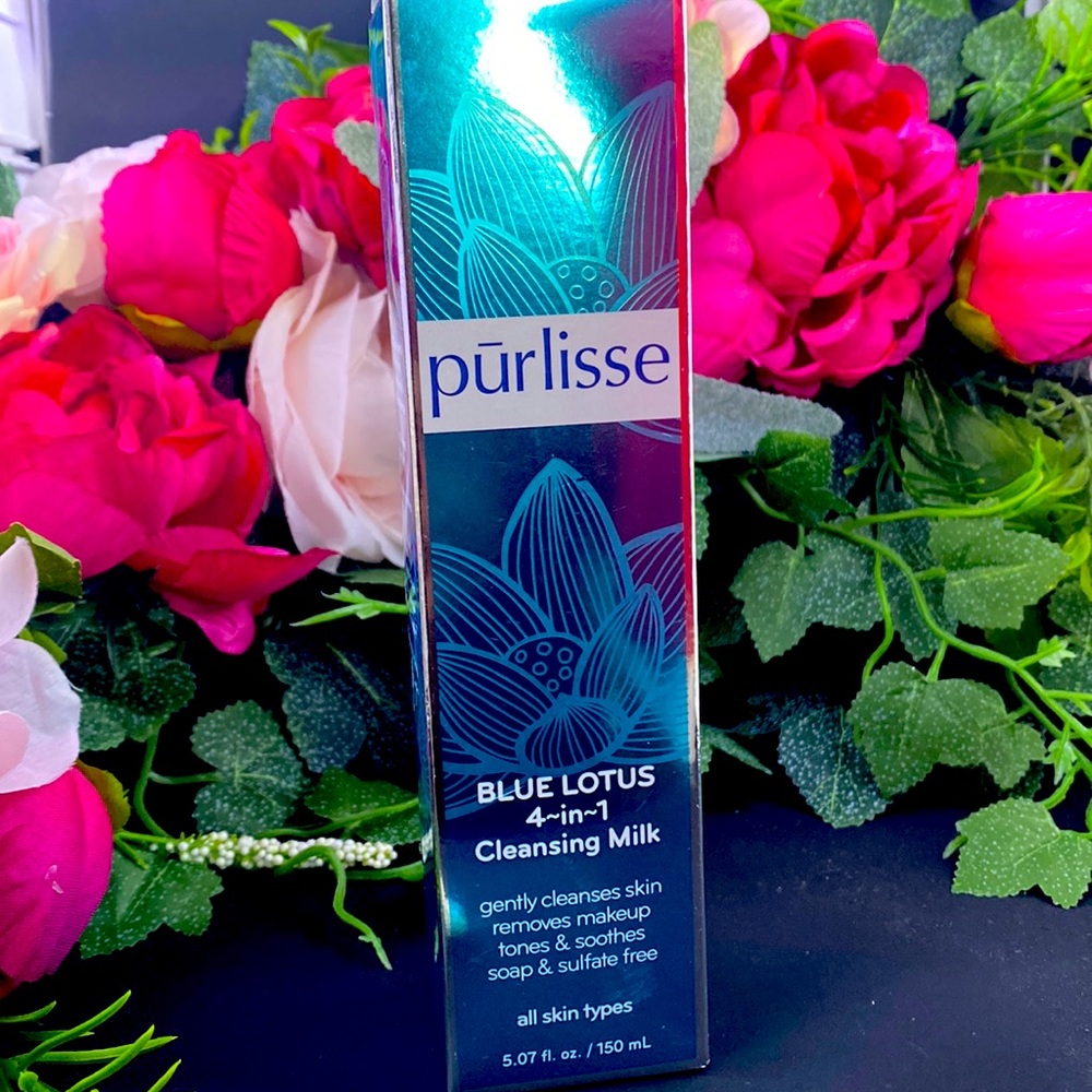 purlisse - blue lotus 4-in-1 cleansing milk
